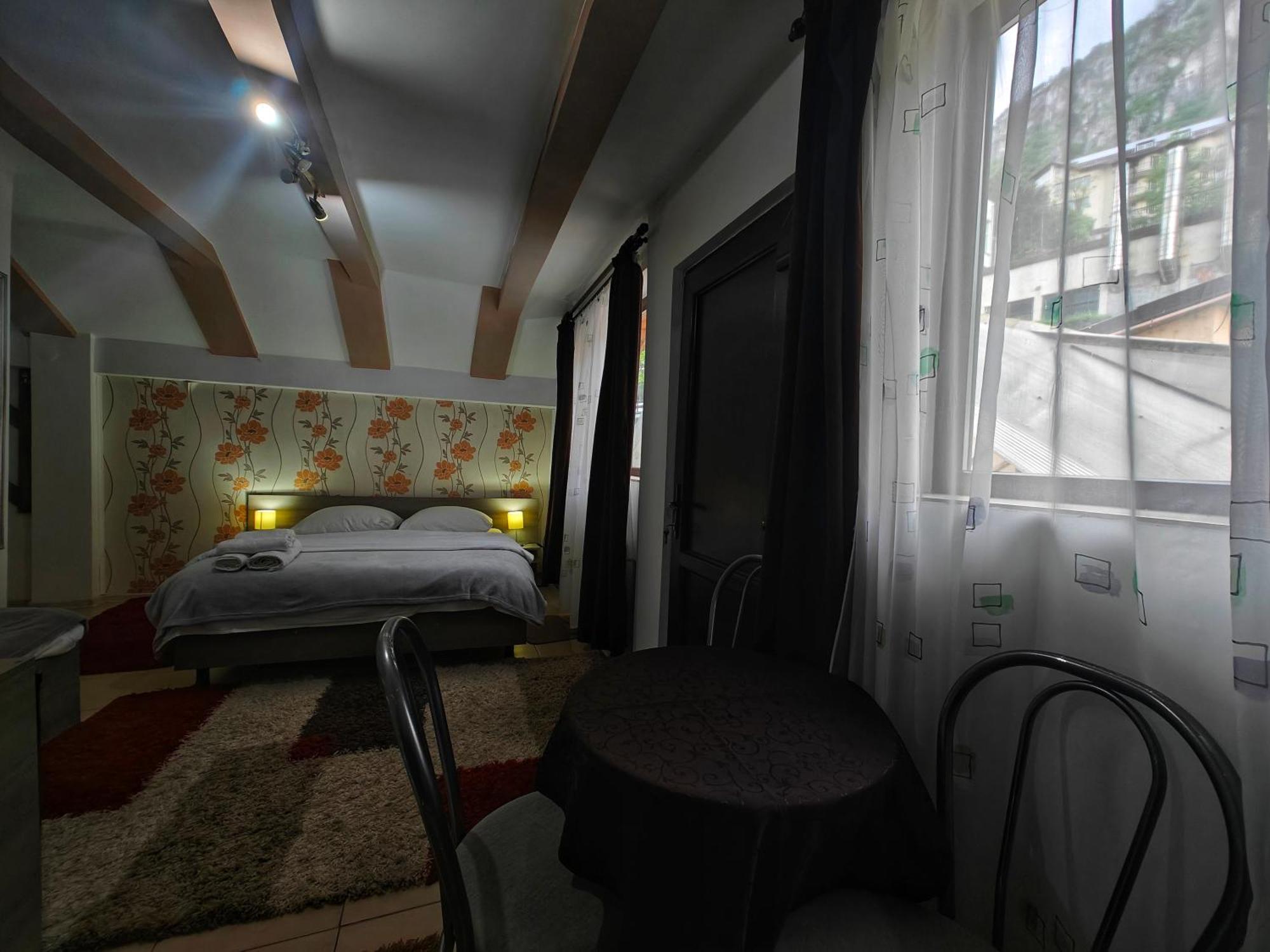Apartament Casa Miclau Băile Herculane Zewnętrze zdjęcie