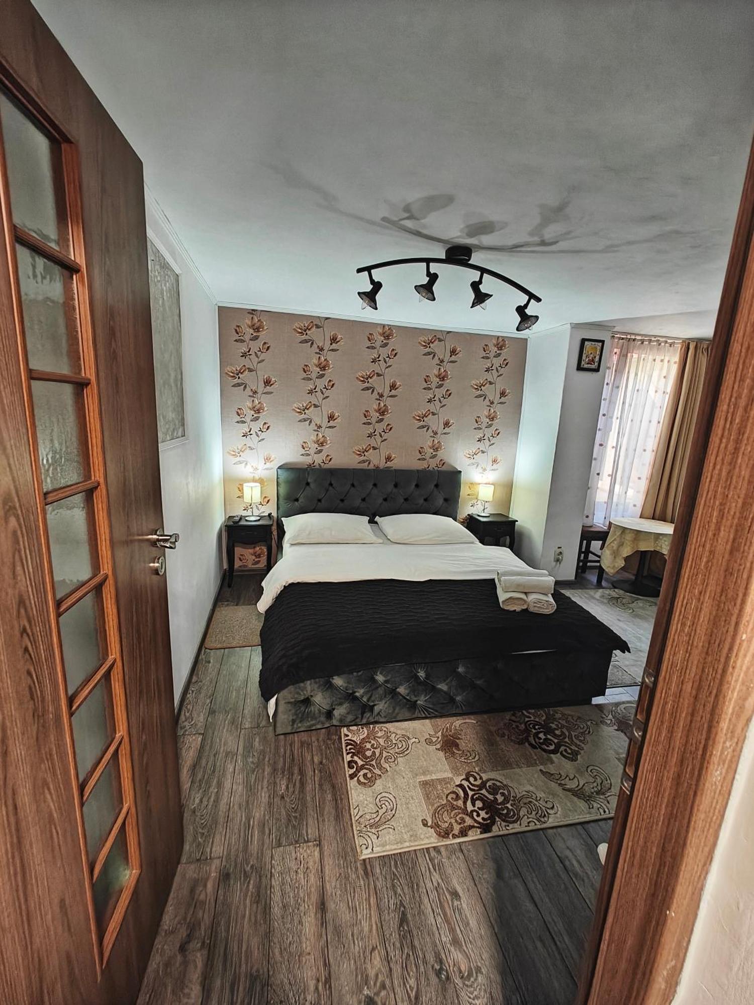 Apartament Casa Miclau Băile Herculane Zewnętrze zdjęcie